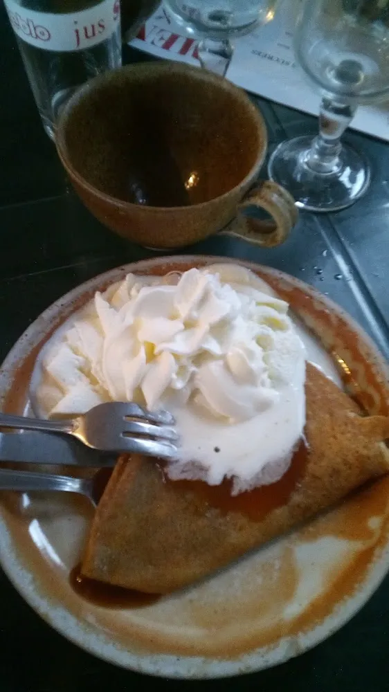Crepes Caramel